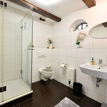 Meenke Apartmán *